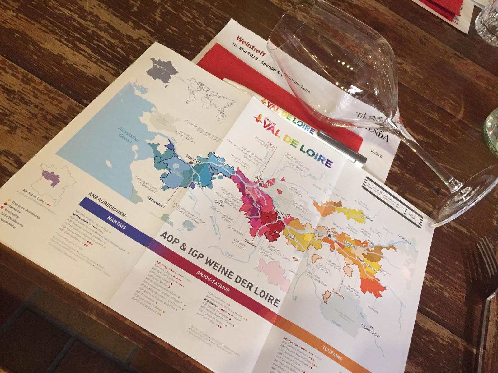 Weinreise entlang der französischen Loire mit Karte der Weinanbaugebiete